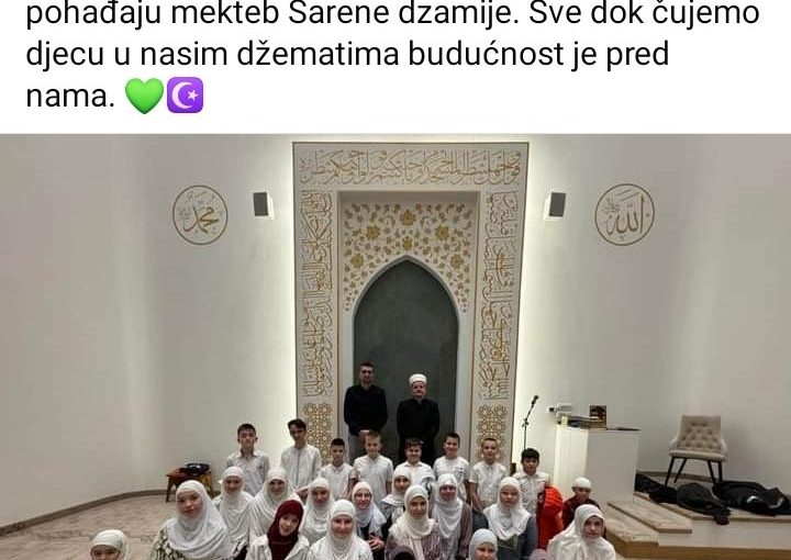 Program djece mekteba Šarene džamije u Džamiji Faruka Širbegovića