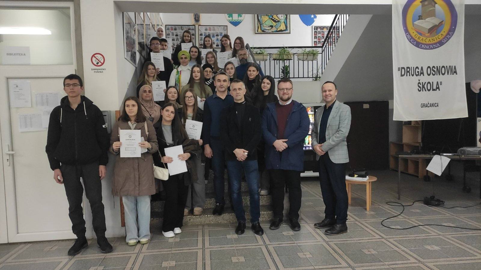 U Drugoj osnovnoj školi Gračanica održano Gradsko takmičenje iz Islamske vjeronauke