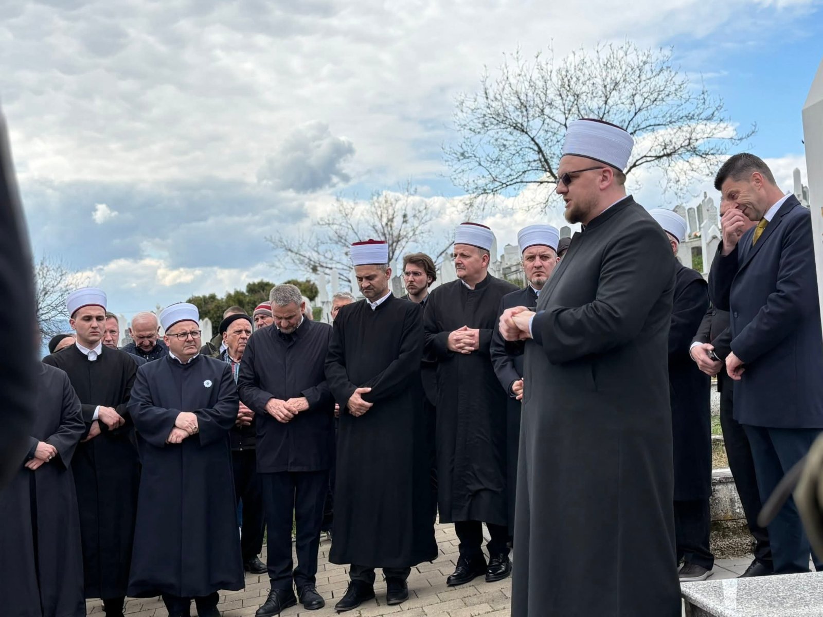 Obilježen Dan šehida i poginulih boraca u Gračanici