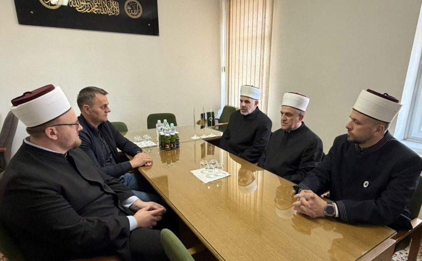Posjeta hatiba Medžlisu Gračanica u znaku zahvalnosti za postignute uspjehe organiziranog prikupljanja zekata u Bejtul-mal